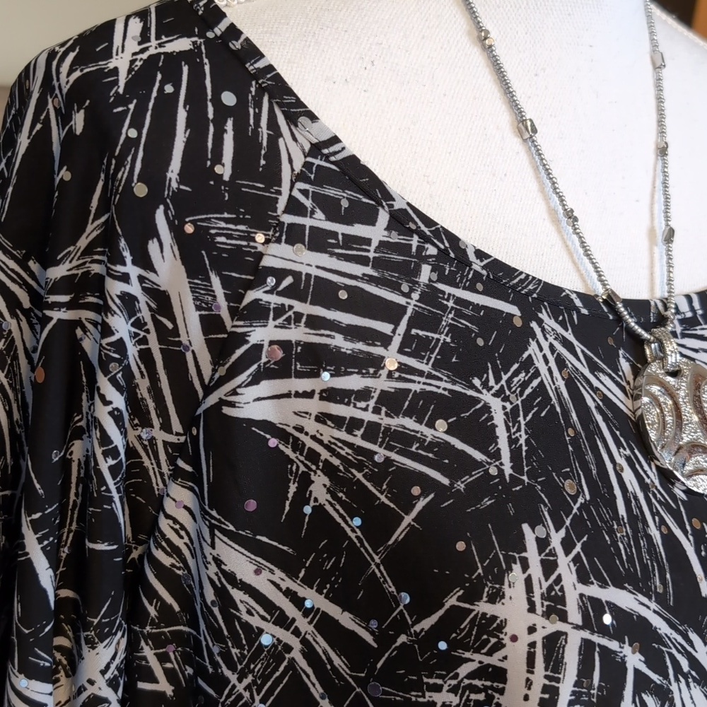 BRITTANY BLACK WOMAN Shimmer Sequin tunic SZ 2X - Picture 4 of 12